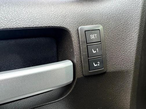 2008 Toyota Tundra Limited CrewMax
