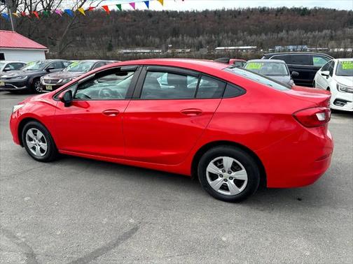 2018 Chevrolet Cruze LS