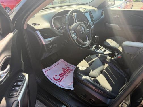 2018 Jeep Cherokee Latitude Plus