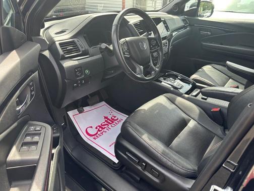 2021 Honda Pilot AWD Black Edition
