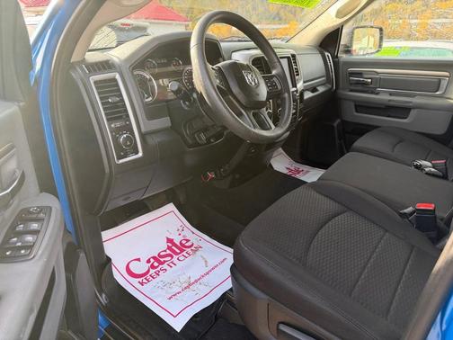 2020 RAM 1500 Classic Warlock Quad Cab 4x4 6'4' Box