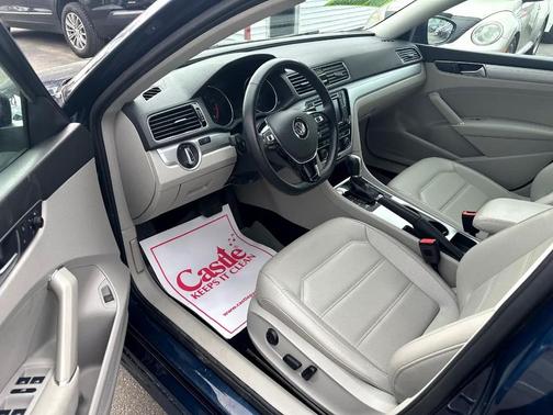 2019 Volkswagen Passat 2.0T Wolfsburg Edition