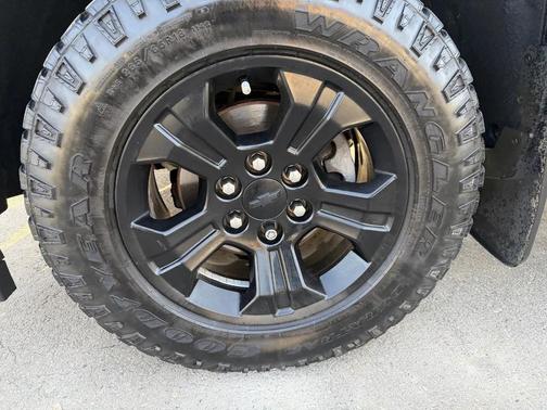 2019 Chevrolet Silverado 1500 2LT