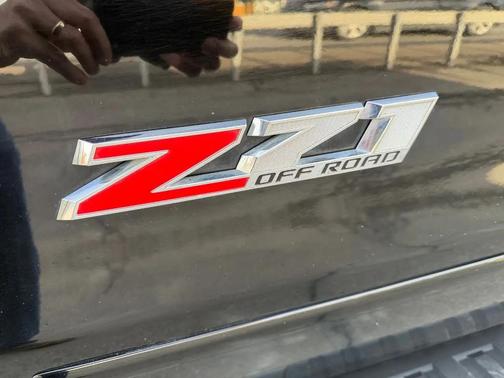 2019 Chevrolet Silverado 1500 2LT