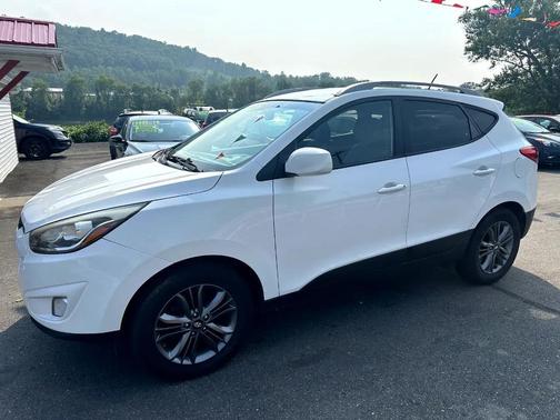 2015 Hyundai TUCSON SE