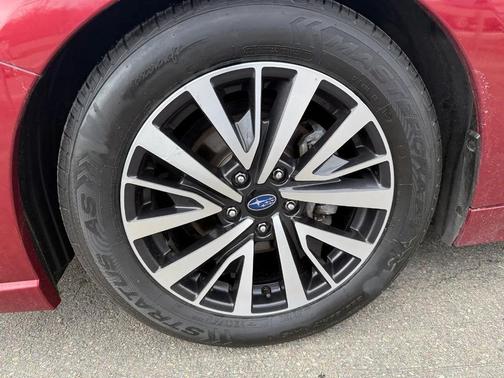 2018 Subaru Legacy Premium