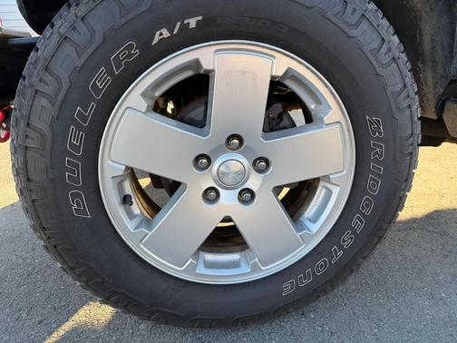 2012 Jeep Wrangler Unlimited Sahara