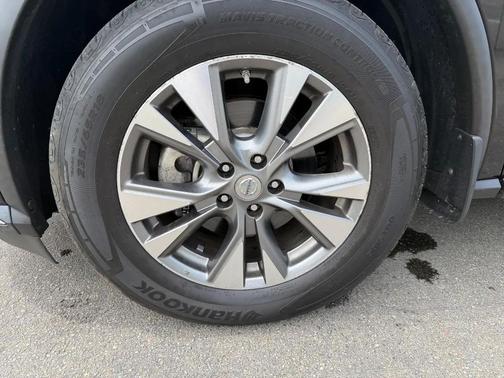 Magnetic Black Metallic 2015 Nissan Murano SL