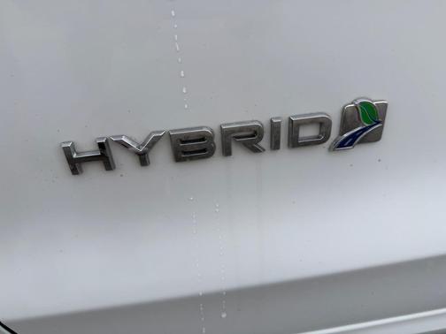 2017 Ford Fusion Hybrid SE