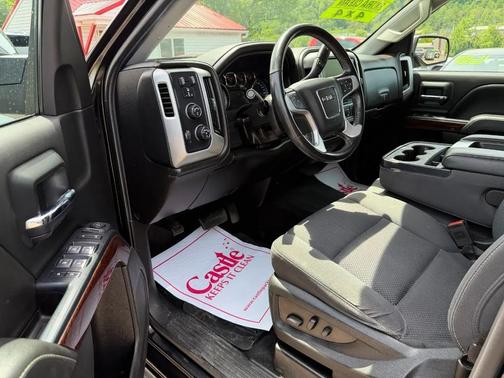 Onyx Black 2019 GMC Sierra 1500 SLE