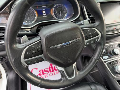 2016 Chrysler 200 C