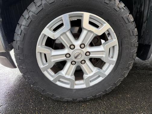 2017 Nissan Titan XD SV