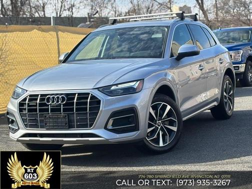 Florett Silver Metallic 2021 Audi Q5 45 Premium Plus