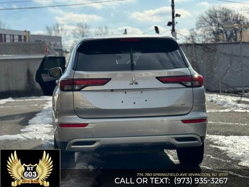 2024 Mitsubishi Outlander SE 2.5 S-AWC