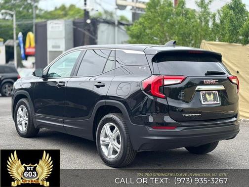 Ebony Twilight Metallic 2024 GMC Terrain SLE