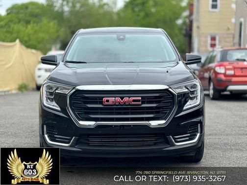 Ebony Twilight Metallic 2024 GMC Terrain SLE