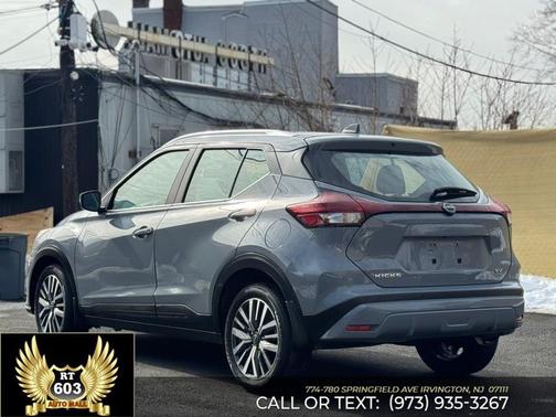 2023 Nissan Kicks SV