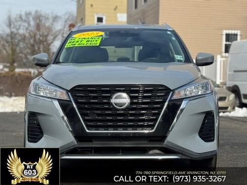 2023 Nissan Kicks SV