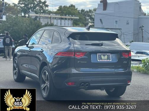 2017 Jaguar F-PACE 20d R-Sport