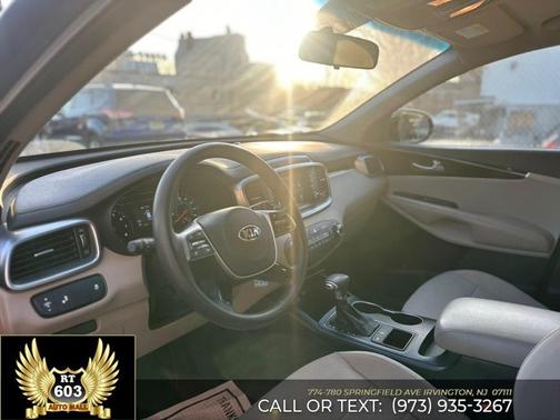 2019 Kia Sorento LX