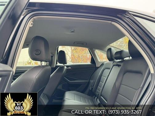 2024 Volkswagen Jetta 1.5T SE