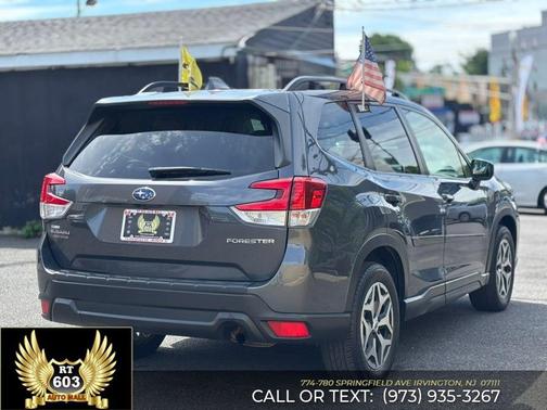 Magnetite Gray Metallic 2021 Subaru Forester Premium