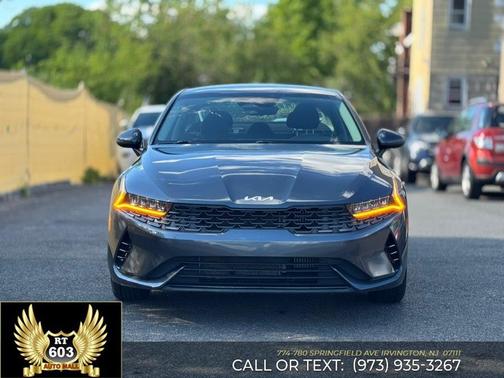 Gravity Gray 2022 Kia K5 LXS