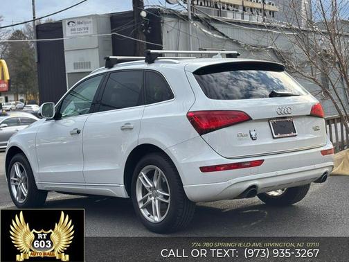 White 2017 Audi Q5 2.0T Premium Plus