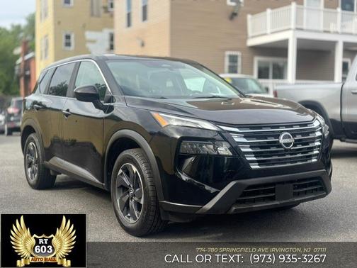 Super Black 2025 Nissan Rogue SV