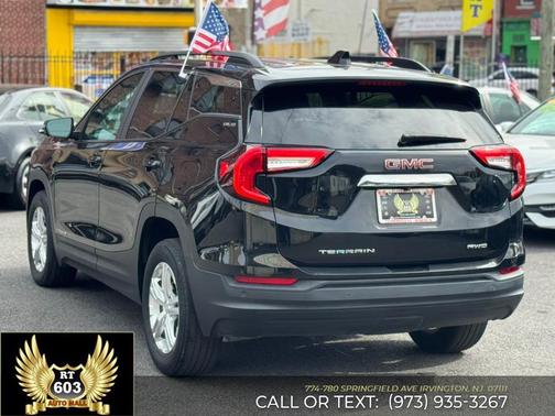 2022 GMC Terrain SLE