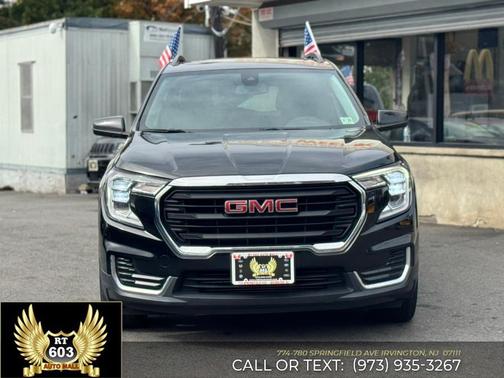 2022 GMC Terrain SLE