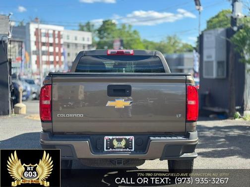 Brownstone Metallic 2015 Chevrolet Colorado LT