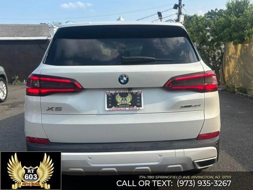 Mineral White Metallic 2020 BMW X5 xDrive40i