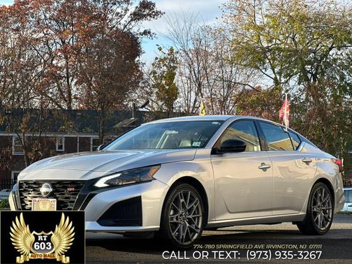 2023 Nissan Altima SR FWD