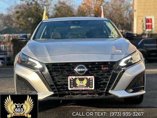2023 Nissan Altima SR FWD