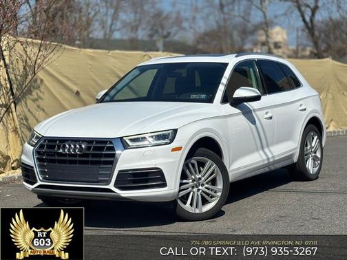 White 2019 Audi Q5 2.0T Premium Plus