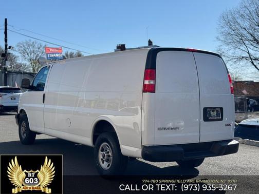 2023 GMC Savana 2500 Work Van