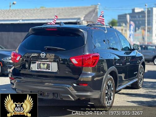 Magnetic Black Pearl 2020 Nissan Pathfinder SV 4WD