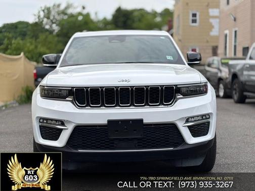 Bright White Clearcoat 2024 Jeep Grand Cherokee 4xe Base
