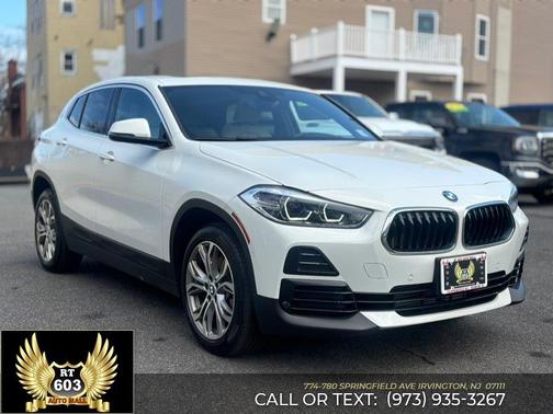 Alpine White 2022 BMW X2 xDrive28i