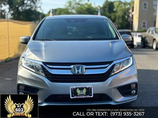Lunar Silver Metallic 2019 Honda Odyssey EX-L w/Navigation/RES