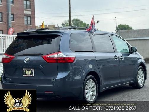 2017 Toyota Sienna XLE Premium