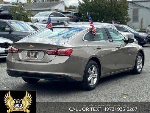 2022 Chevrolet Malibu LT