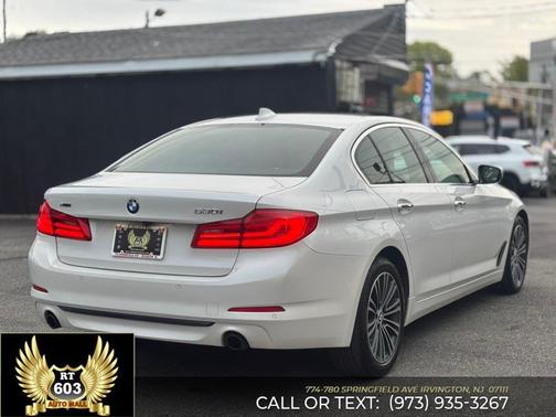 White 2018 BMW 530 xDrive