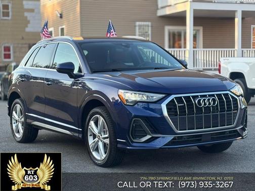 Navarra Blue Metallic 2022 Audi Q3 45 S line Premium
