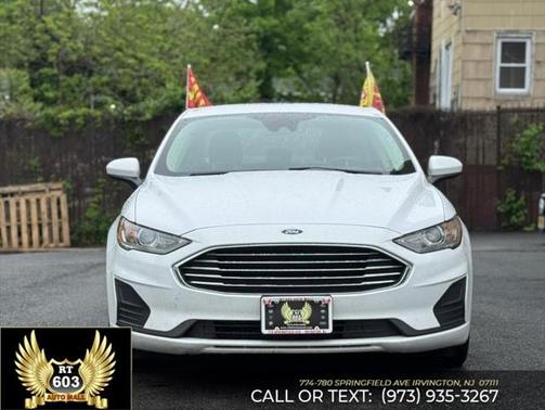 2019 Ford Fusion Hybrid SE