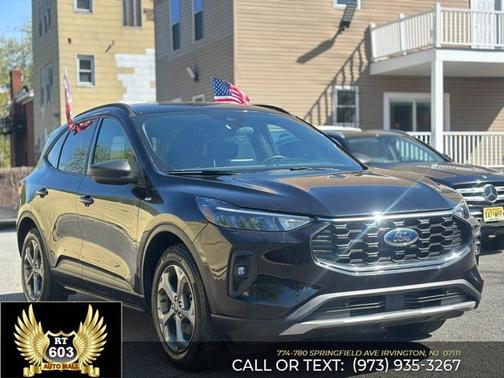 Agate Black Metallic 2025 Ford Escape ST-Line Select
