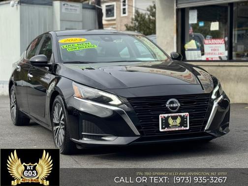 2023 Nissan Altima 2.5 SV