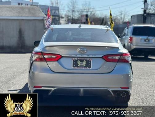 2019 Toyota Camry SE