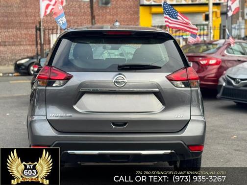 2020 Nissan Rogue SV